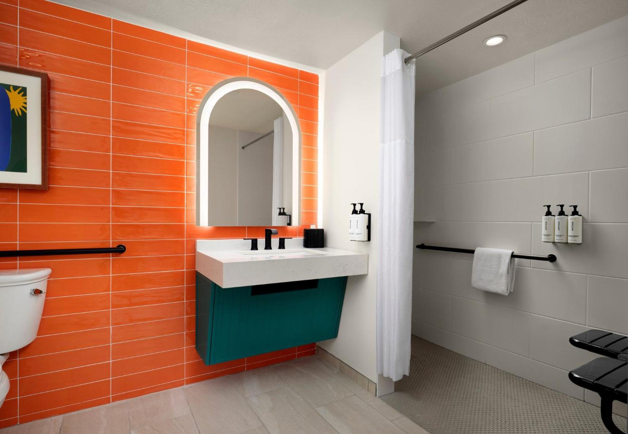 Holiday Inn Express Hotel & Suites Solana Beach-Del Mar By Ihg מראה חיצוני תמונה